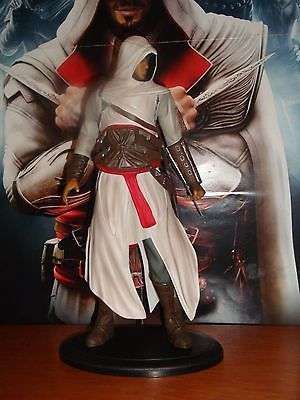 ASSASSINS CREED ALTAIR 10" PVC FIGURE/ STATUE BY UBISOFT *FIRST FIGURE FROM ORIGINAL GAME*