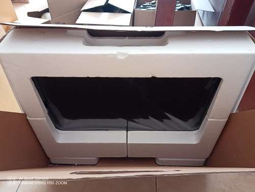 Apple iMac 27-inch 5K display 6Core- i5 New