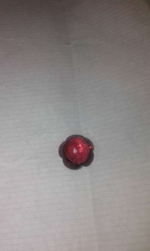 1ct Natural Flower Cut Garnet Amazing Luster (untreated)