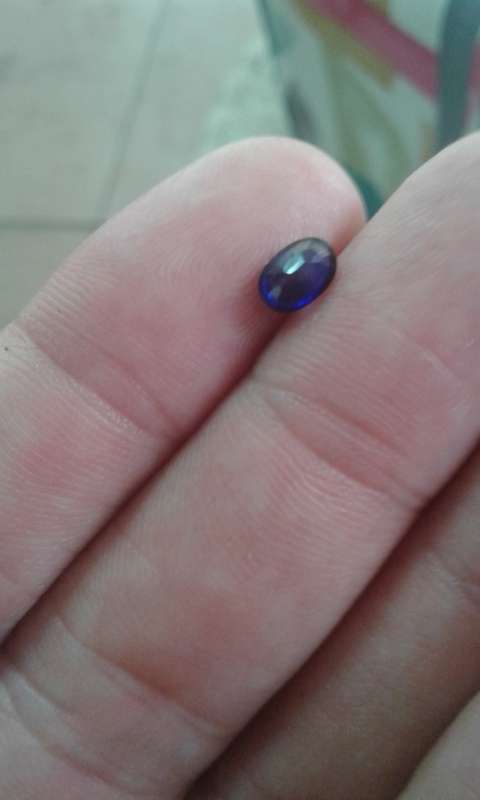 0 .6ct  Natural Royle blue Sapphire  untreated unheated Investment stone