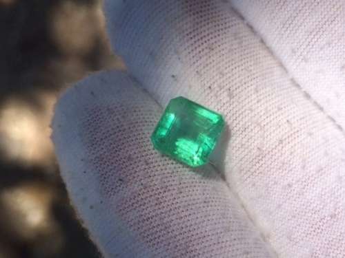 Natural Certified 2.82 Ct Emerald AAA