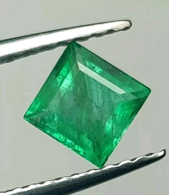 Natural 0.45 Ct Zambian Emerald