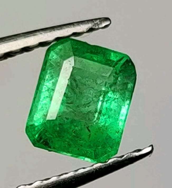 Natural 0.40 Ct Zambian Emerald