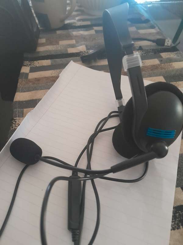 Huawei wifi router,Gaming Headset,Speakers, USB External Extension