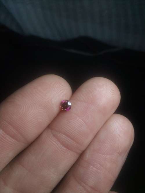 Natural 0.3 Cts Pink Purple Diamond Certified ( EGL )