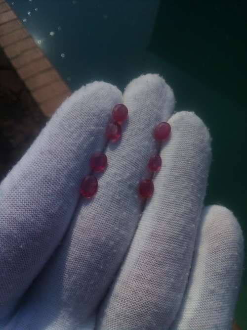 5 Ct Natural Ruby 7 Pc