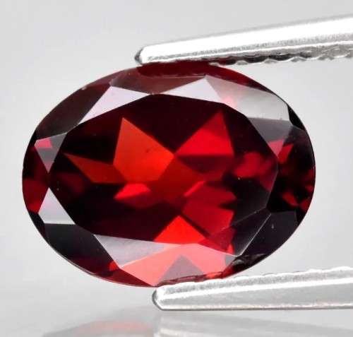 Natural 1.6 Ct Garnet