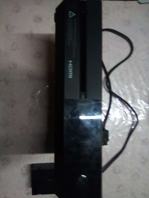 Xbox One 500GB Console (Spares or Repair)
