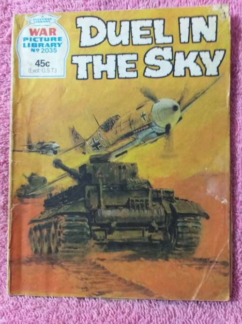 WAR PIC LIBRARY - DUEL IN THE SKY NO 2035