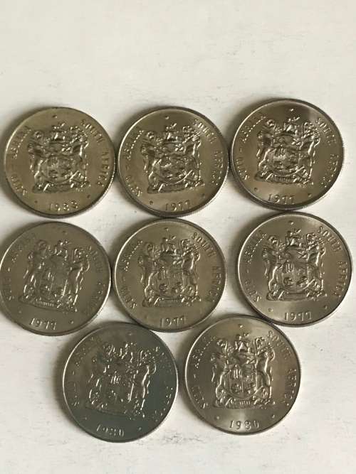 R 1 NICKLE  COINS  IN  MINT  STATE