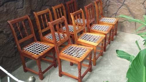 Set of 8 beautiful old oregan riempie chairs.