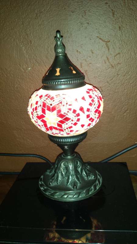 Beautiful mosaic table lamp.