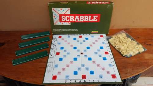 Awesome old Scrabble game.