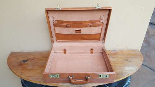 Lovely light brown briefcase.