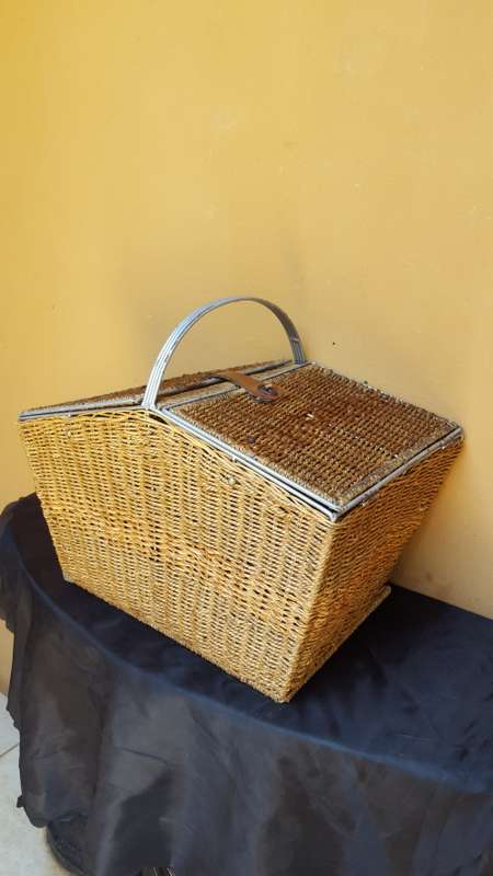 Old wicker picnic basket.