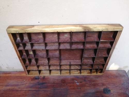 Lovely dark and light printers tray.