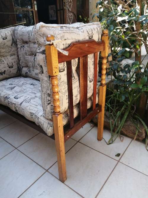 Beautiful Paris cot day bed.