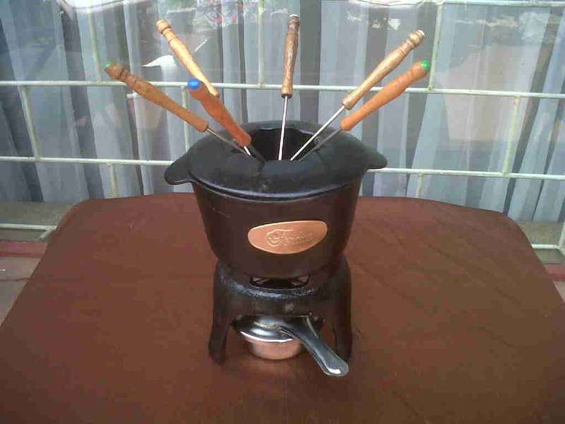 CASTE IRON FONDU