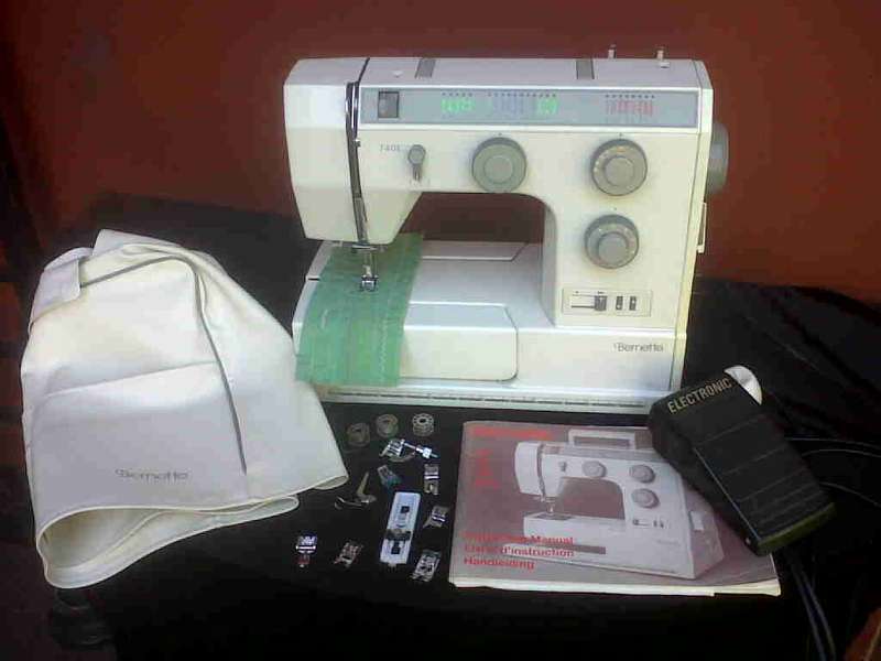 BERNETTE 740E SEWING MACHINE
