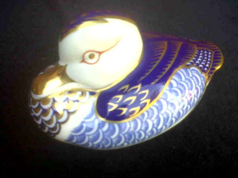 ROYAL CROWN DERBY - BONE CHINA DUCK