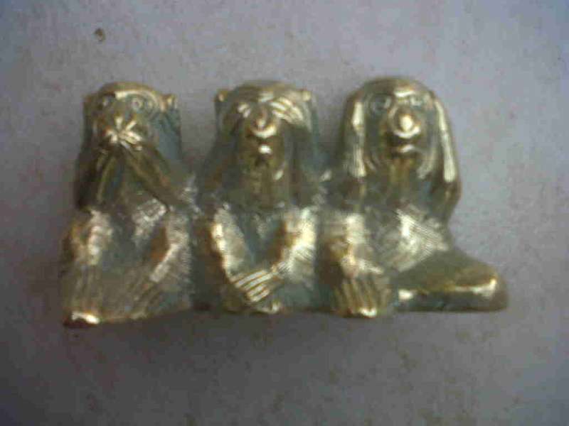 SMALL BRASS MONKEYS