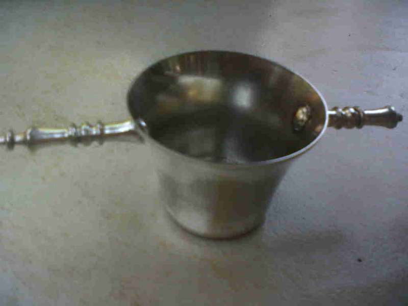 METAL TOT MEASURER.