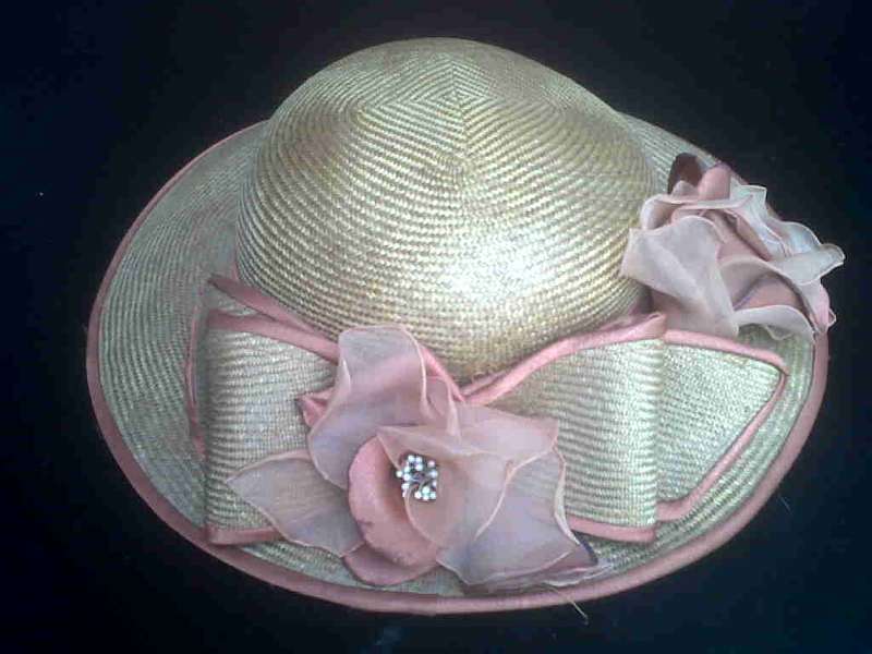 BEAUTIFUL LADIES HAT