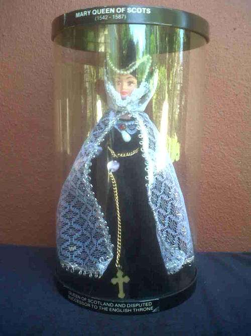 MARY - QUEEN OF SCOTS. COLLECTION DOLL