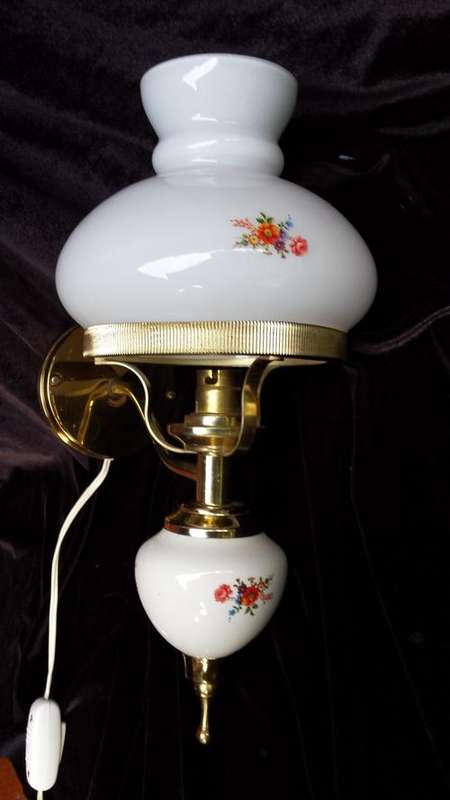 Stunning glass shade wall light.
