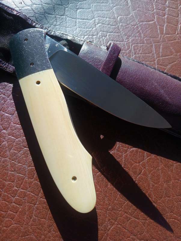 Exquisite Handmade Folding Lock Knife