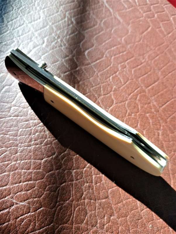 Exquisite Handmade Folding Lock Knife