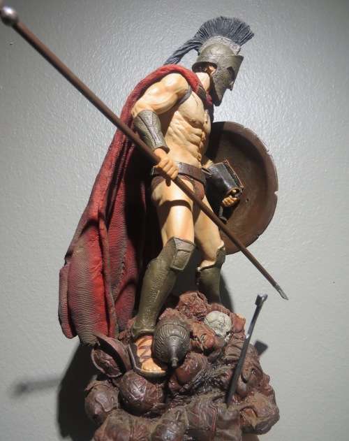 NECA 300 LEONIDAS ACTION FIGURE