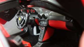 Hot Wheels Ferrari Enzo 1:18