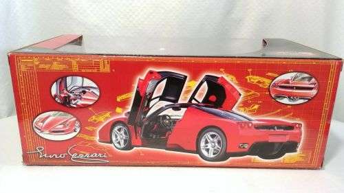 Hot Wheels Ferrari Enzo 1:18