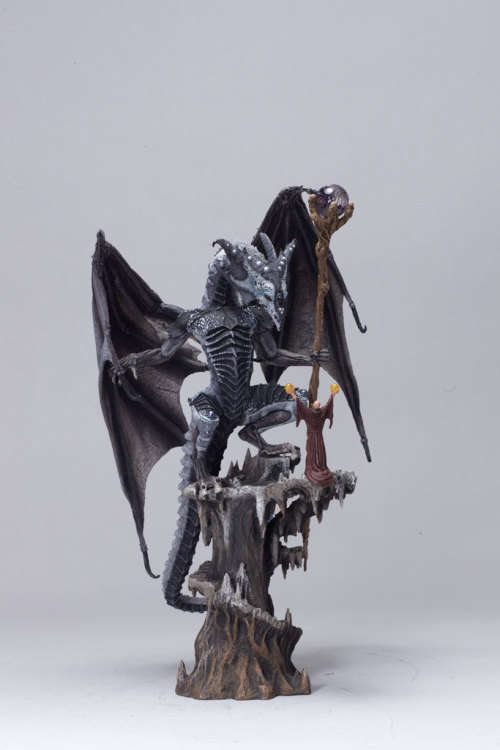 Mcfarlane - Deluxe Box set - SORCERERS DRAGON CLAN 3