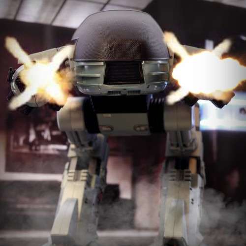 NECA Robocop ED-209 Figure with Sound with regular and battle damage Robocop figures