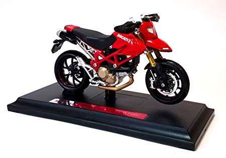x10 - Maisto Ducati 1/18 Models