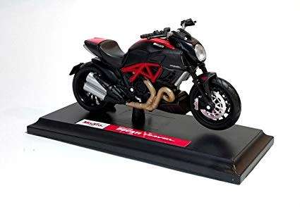 x10 - Maisto Ducati 1/18 Models