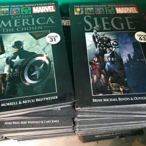THE Complete (+100) - Ultimate Marvel Graphic Novel Collection with +50 eaglemoss Marvel Figurines