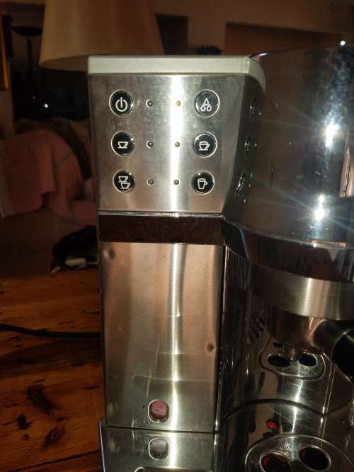 Delonghi Automatic Cappuccino Machine Near New Condition