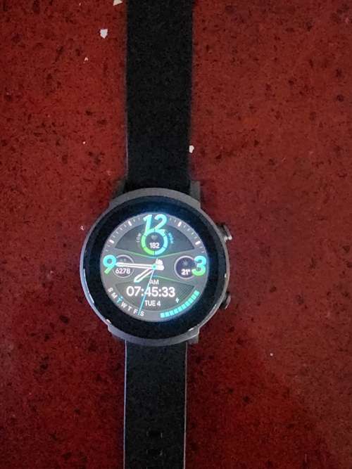 TicWatch E3 Smart Watch [MINT/Excellent Condition][COMPATIBLE with IOS & ANDROID][Excellent Device]