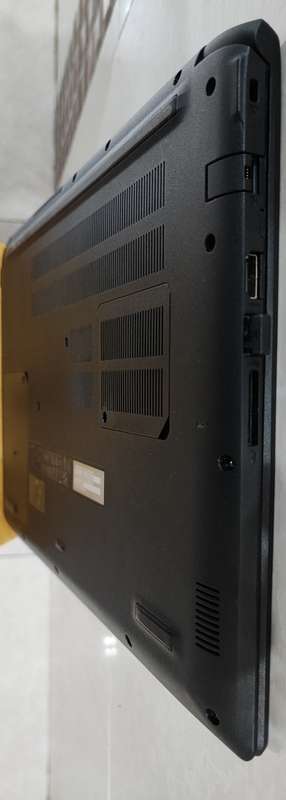 Acer Aspire i3 Laptop [Please Read Laptop Has Some Issues Comes On Though]