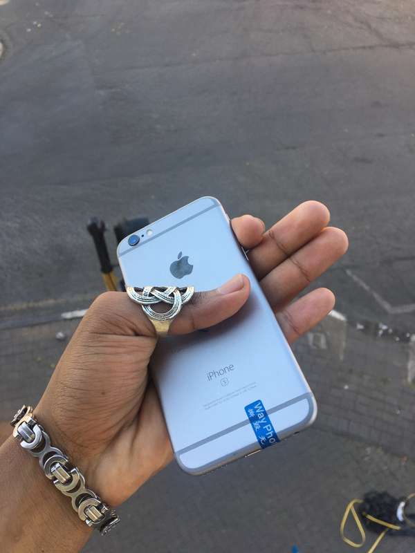 iPhone 6S