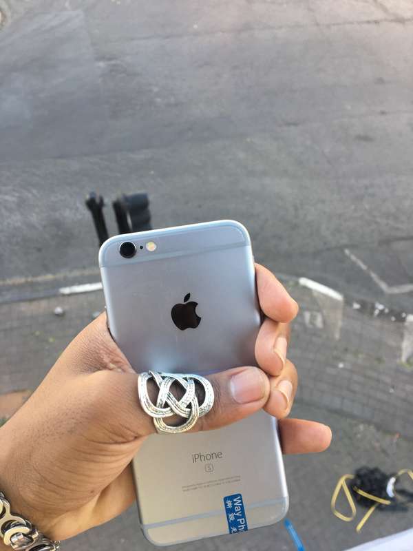 iPhone 6S