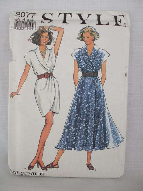 Style Dress Pattern sizes 8-18 (unused)