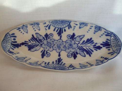 Small Elweco Handpainted Delft Blue Trinket Dish