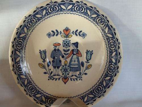 Johnson Bros Hearts and Flowers Saucer