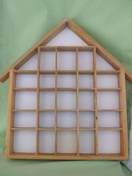 Printer's Tray with 25 Compartments