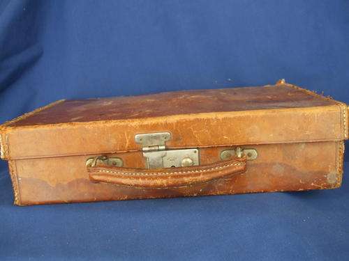 Small vintage Leather Suitcase