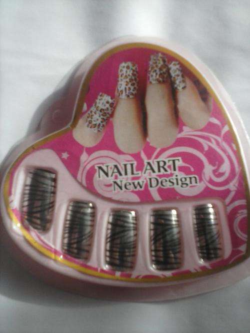 NEED GLAMOROUS NAILS FAST & NAIL FILE FREE!!!